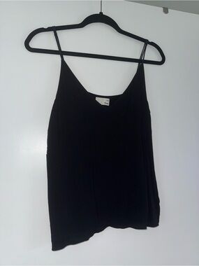 Wilfred from Aritzia flowy black cami top with adjustable straps